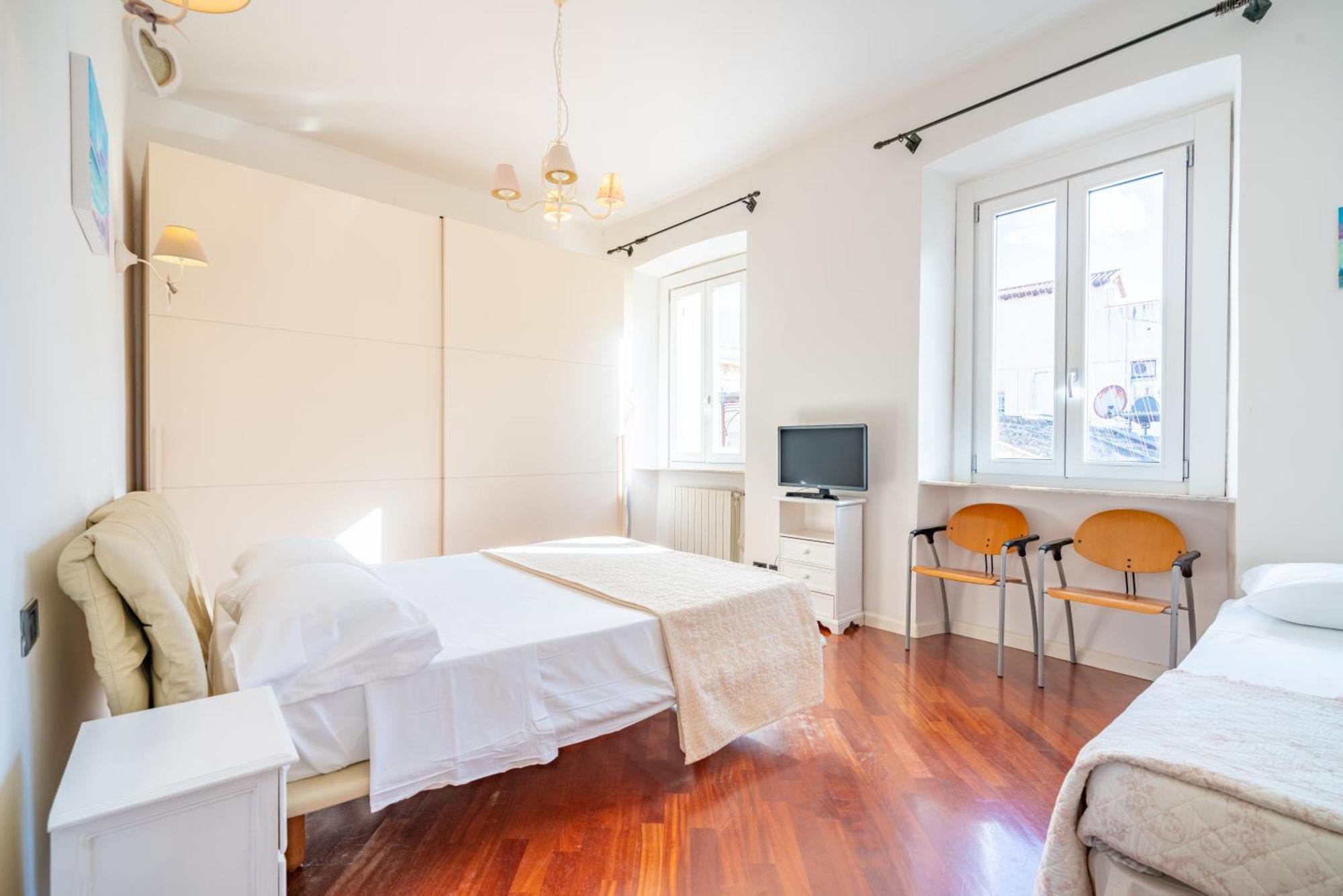 Perle Gemelle In Marina Apartment Cagliari Exterior photo